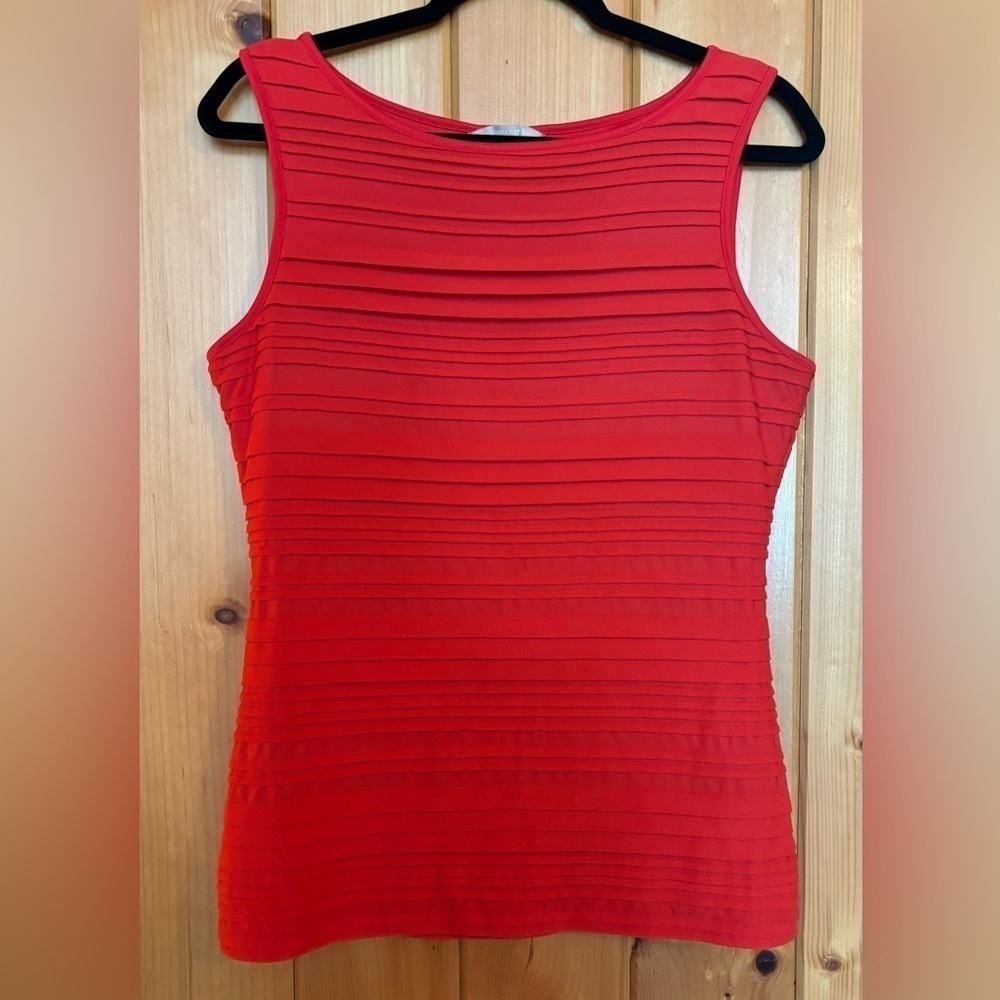 Banana Republic Women’s Lined Textured Tank Top- Burnt Orange/ Size Medium